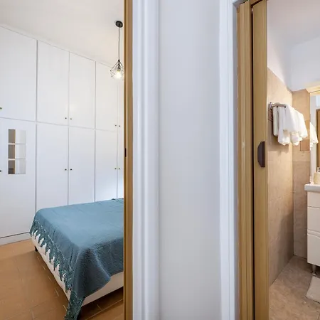 The Dockside - Steps Away From The * Città di Kos