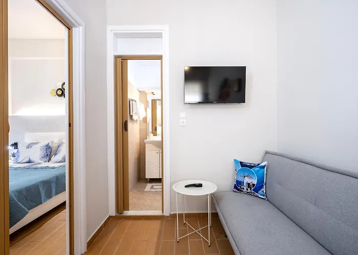 The Dockside - Steps Away From The * Kos-stad