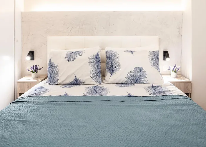 The Dockside - Steps Away From The Apartment Kos-Stadt